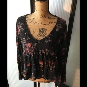 Denim &Supply cropped pullover. Long bell sleeves. 100% cotton gauze.